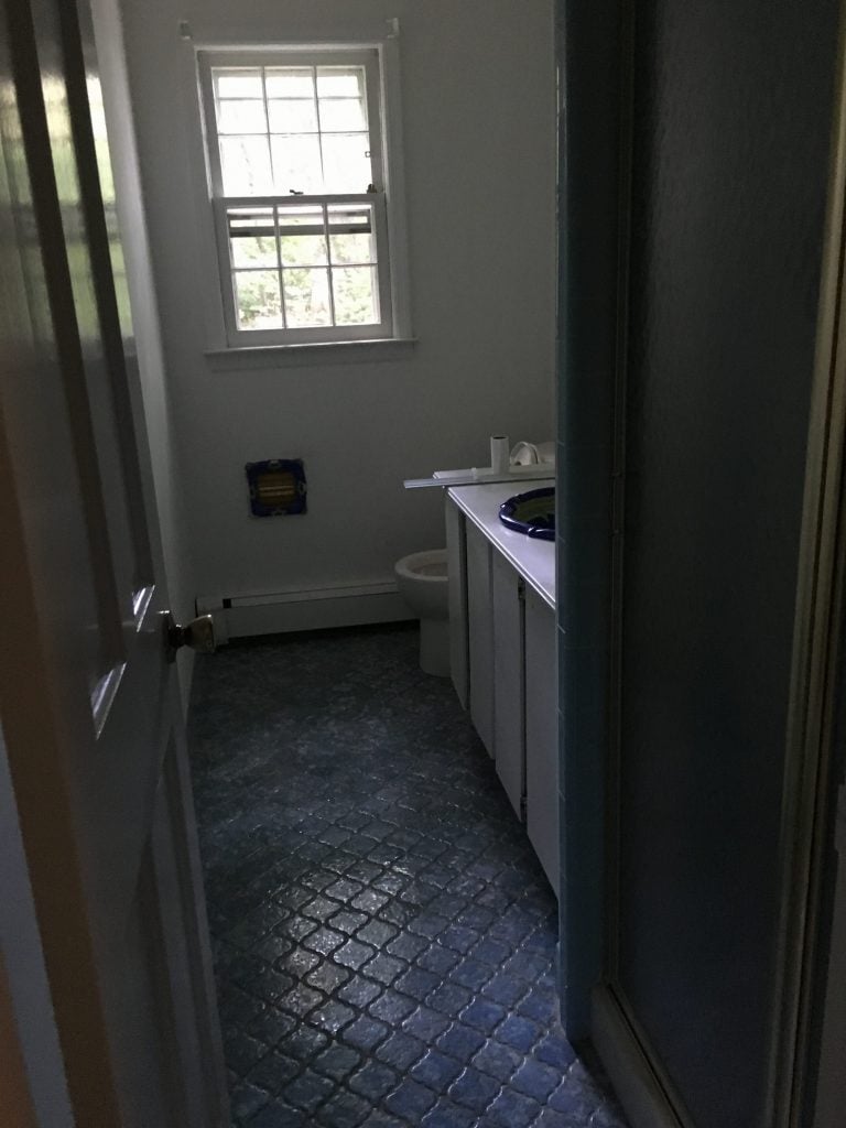 Before Hallway Bathroom Remodel