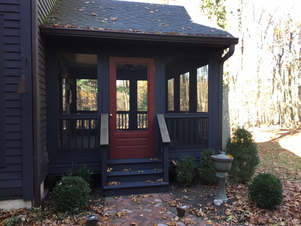 Screened-in Porch